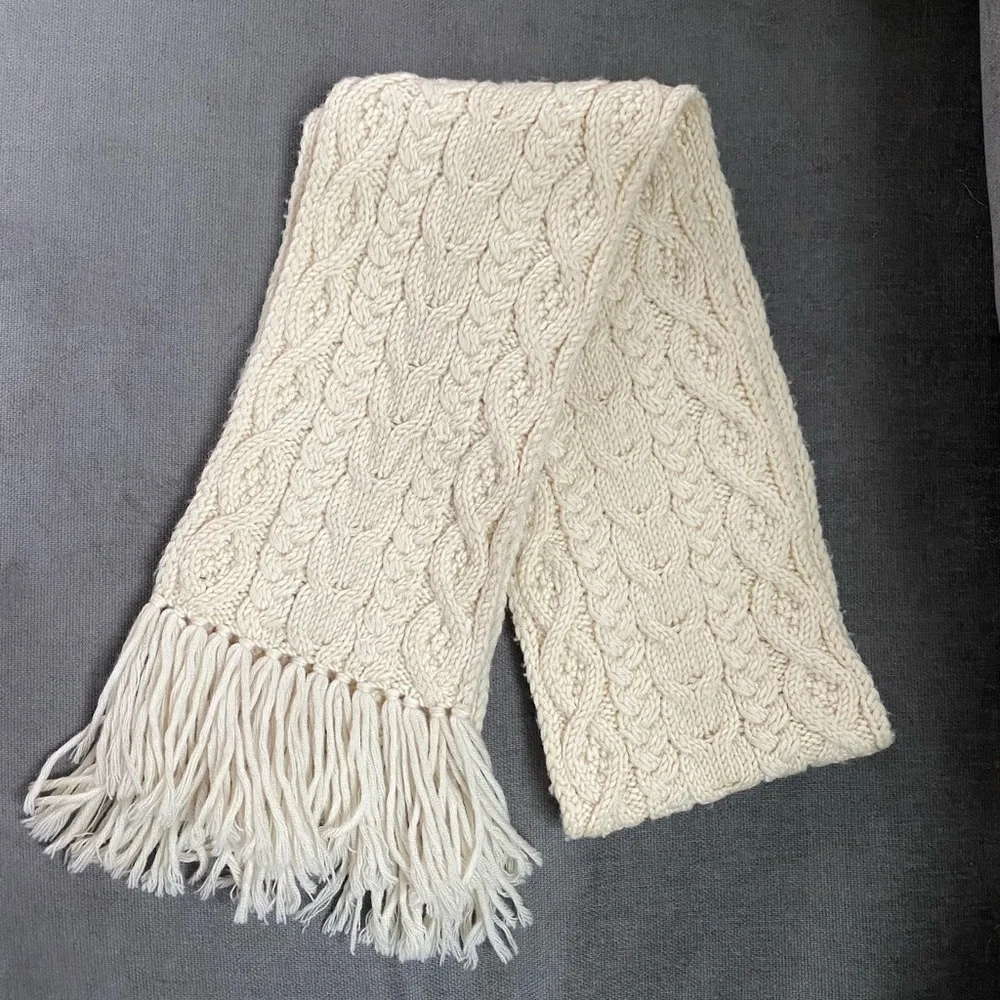 Lands End Ivory Cable Knit Unisex Wool Blend Scarf